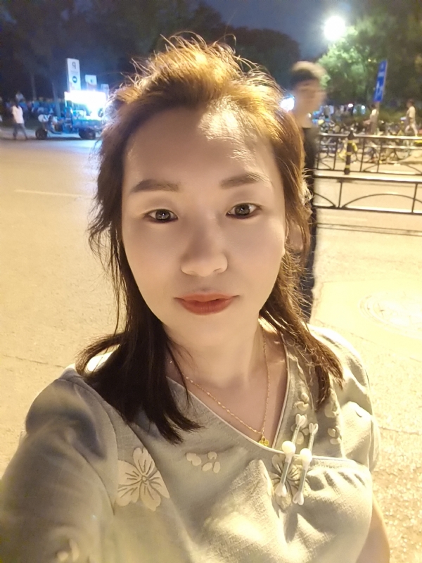 最美的期待的第一张照片--武汉王婆说媒